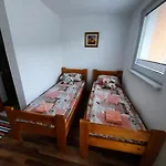 Апартаменты Biser Drine *