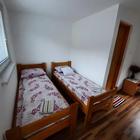 Biser Drine Apartment Foca