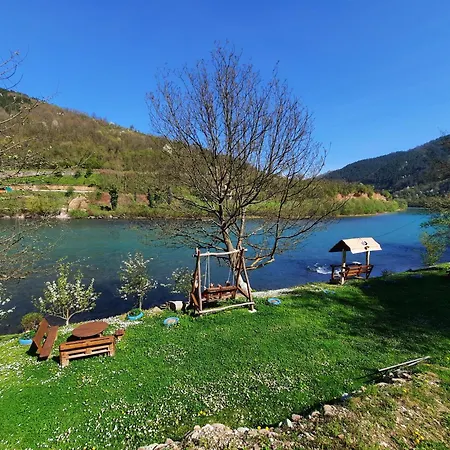 Biser Drine Apartman *