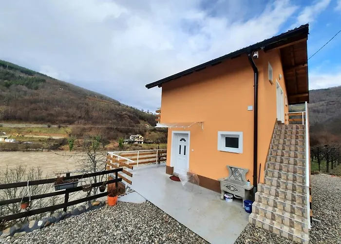 Biser Drine فوتشا